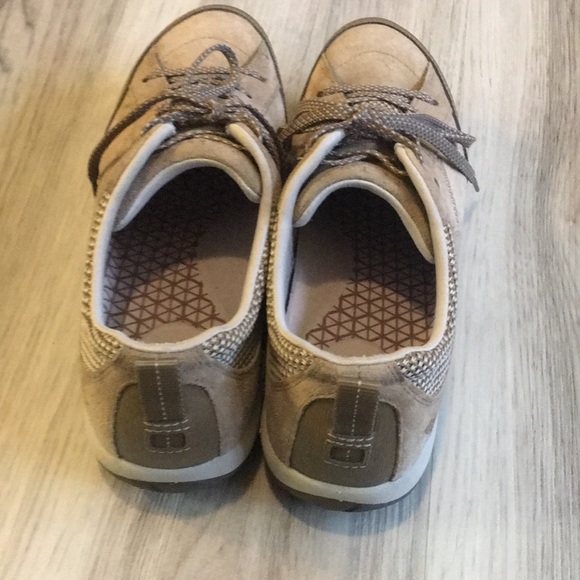 Dansko Hiking Walking Shoes Size 9 Like New - Picture 4 of 5